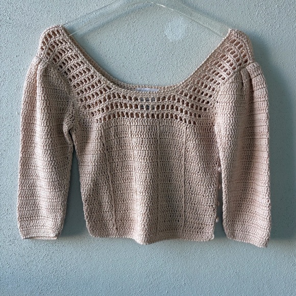 Jennifer Reed Sweaters - Vintage Jennifer Reed Knitted‎ by Hand Cream Size M Side Buttons Silk Blend Crop